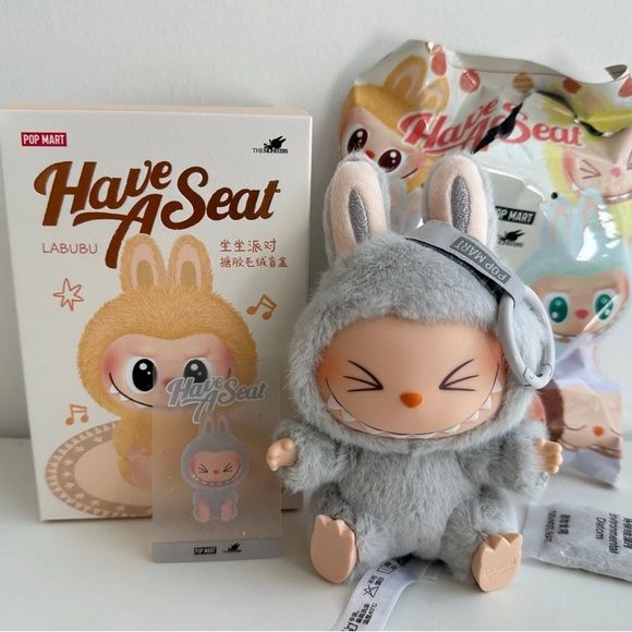 Labubu Have a Seat HeHe